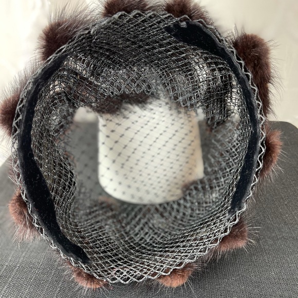 Vintage Mink & Mesh Hat - Picture 2 of 3